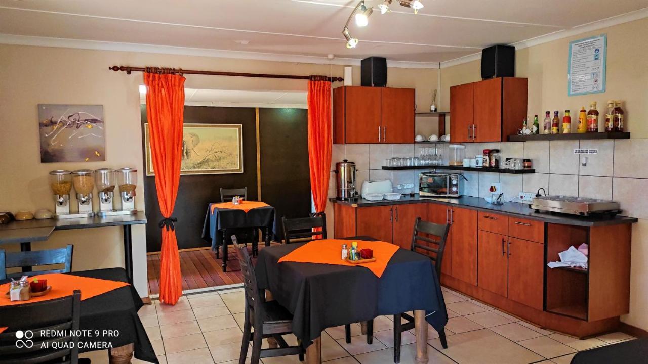 Premiere Guesthouse Bloemfontein Buitenkant foto