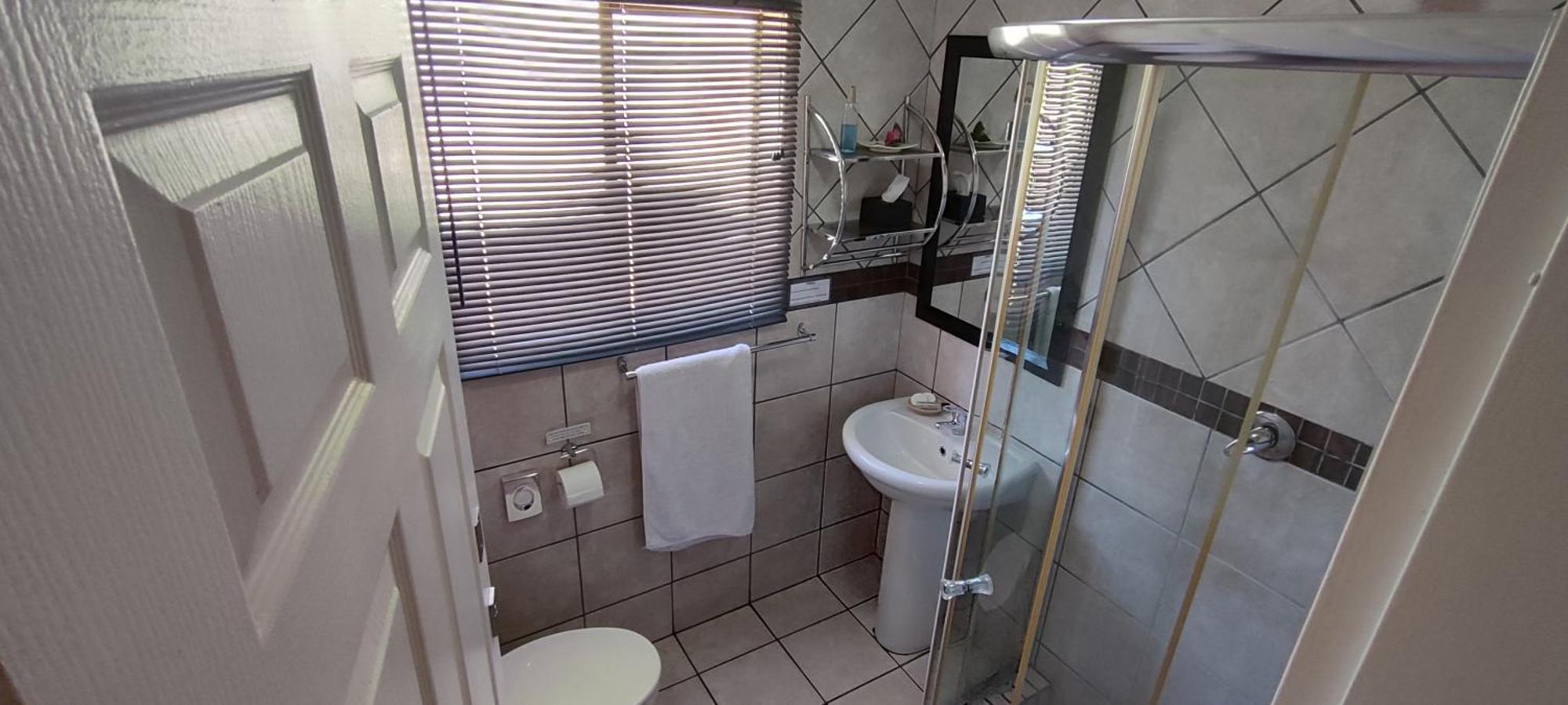 Premiere Guesthouse Bloemfontein Buitenkant foto