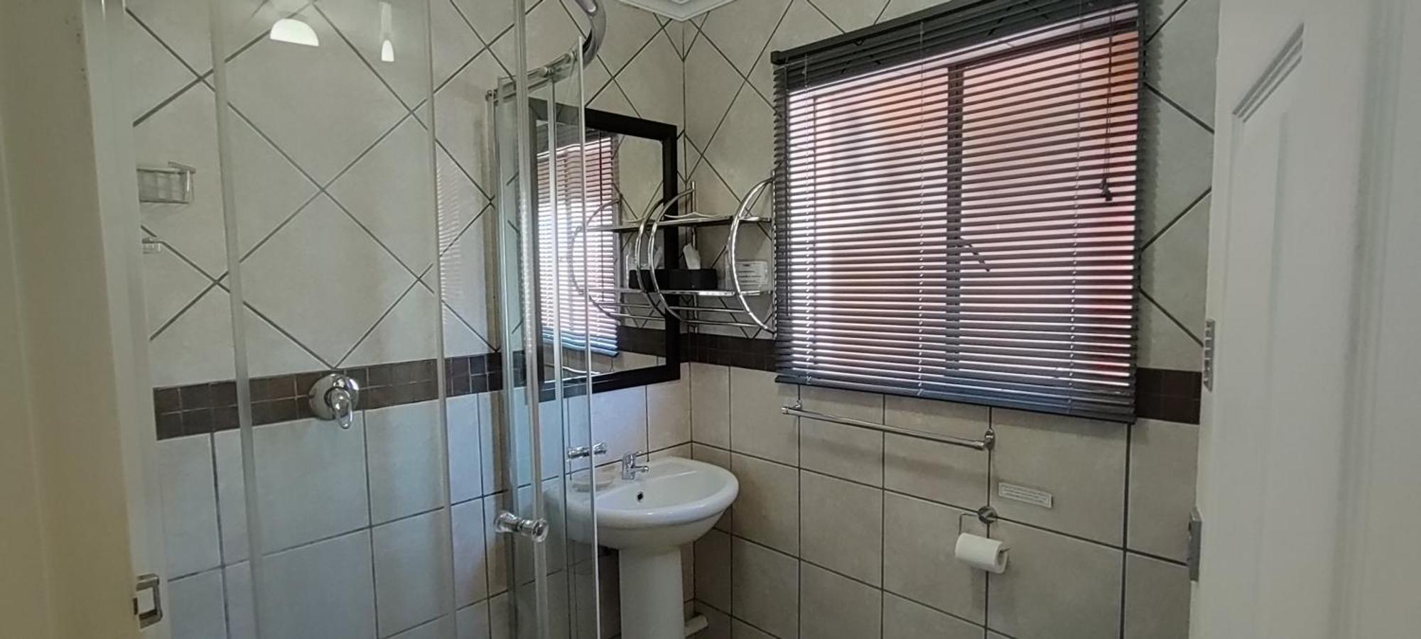 Premiere Guesthouse Bloemfontein Buitenkant foto